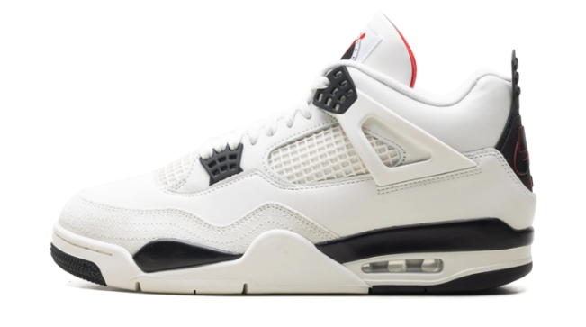 Air Jordan 4 'Flight Club' | Departure Notes | IM4002-100