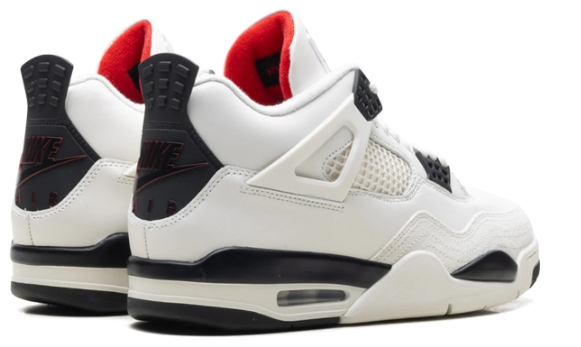 Air Jordan 4 'Flight Club' | Departure Notes | IM4002-100